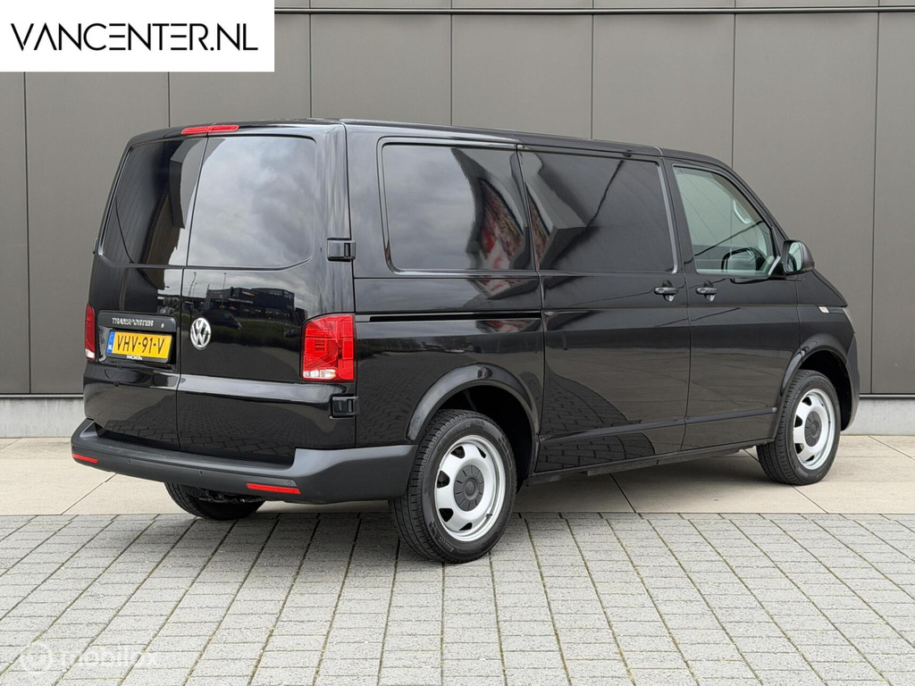 Volkswagen Transporter L1 2.0 TDI 150PK DSG Automaat Carplay 52598442-1.jpg | VANCENTER