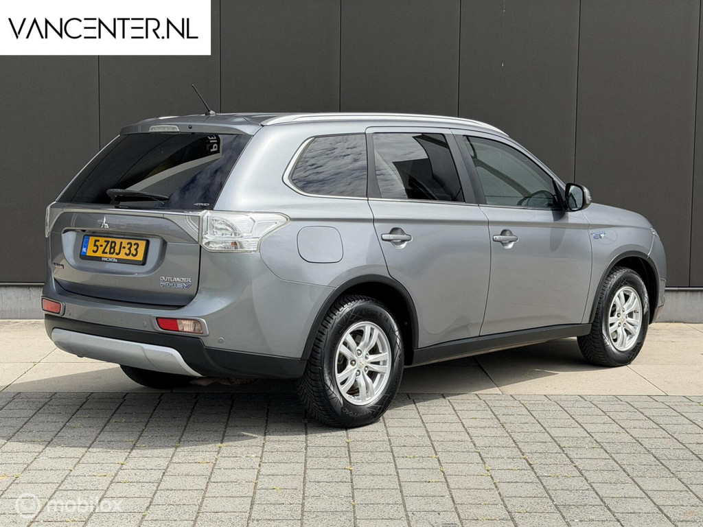 Mitsubishi Outlander 2.0 PHEV Automaat Benzine Hybride Clima 53406869-1.jpg | VANCENTER