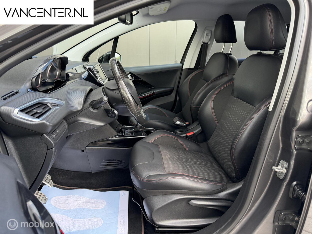 Peugeot 2008 1.2 110PK GT-line Carplay Trekhaak NIEUWE APK 54091292-2.jpg | VANCENTER