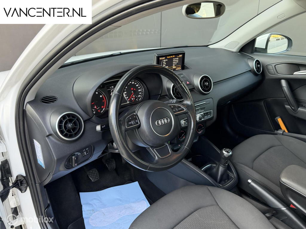 Audi A1 Sportback 1.0 TFSI 95PK Airco Cruise Navigatie Wit 56658512-2.jpg | VANCENTER
